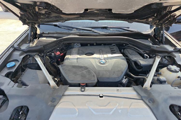 Used BMW X3 2018 xDrive30i Luxury Edition M Sport Package China VI Engine Bay