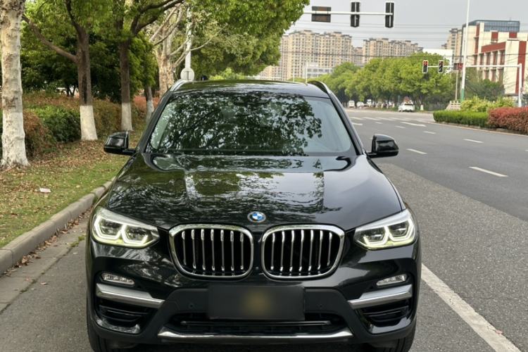 Used BMW X3 2018 xDrive28i Luxury Package China VI Emission Standard Exterior 1