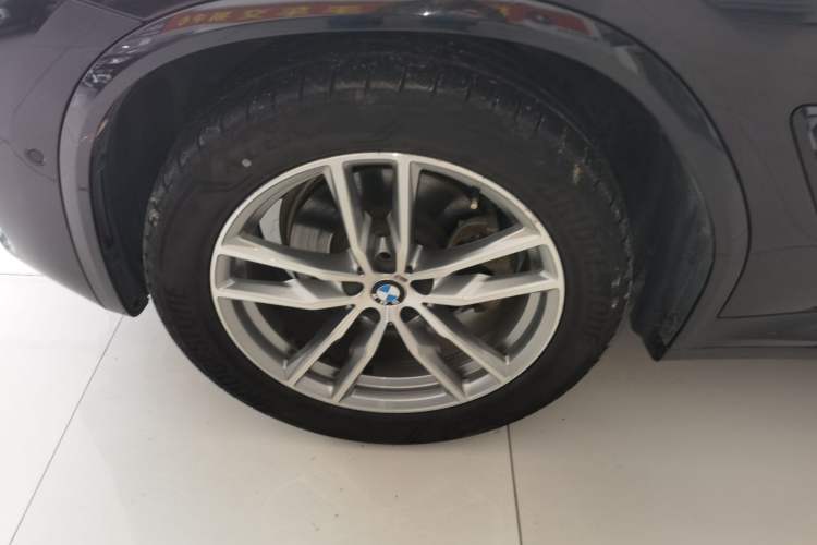 Used BMW X3 2018 xDrive25i M Sport Package China V Exterior 4