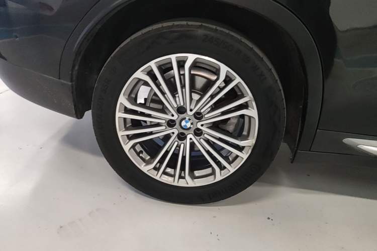 Used BMW X3 2018 xDrive28i Luxury Package China VI Emission Standard Exterior 5