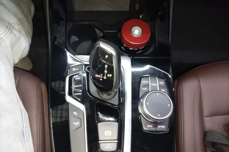 Used BMW X3 2018 xDrive25i Luxury Package China VI Emission Standard Gear Lever