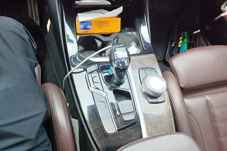 Used BMW X3 2018 xDrive30i Luxury Edition M Sport Package China VI Gear Lever