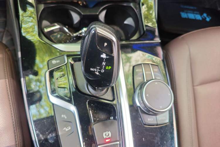 Used BMW X3 2018 xDrive25i M Sport Package China VI Gear Lever