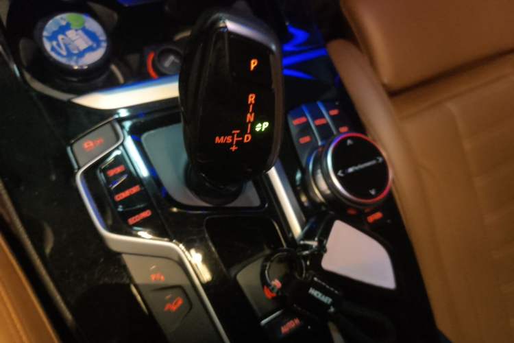 Used BMW X3 2018 xDrive28i M Sport Package China V Emission Standard Gear Lever