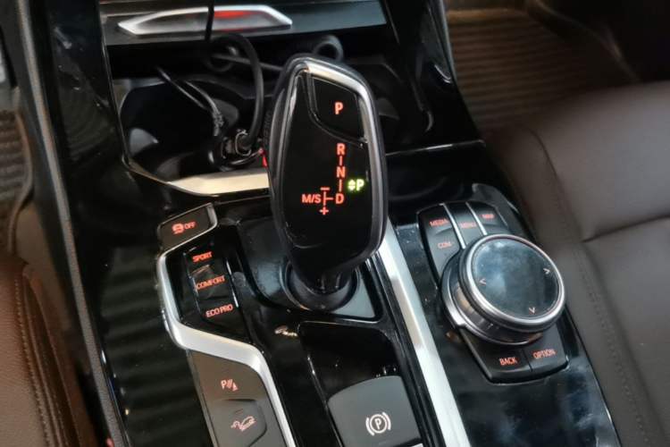 Used BMW X3 2018 xDrive25i M Sport Package China VI Gear Lever