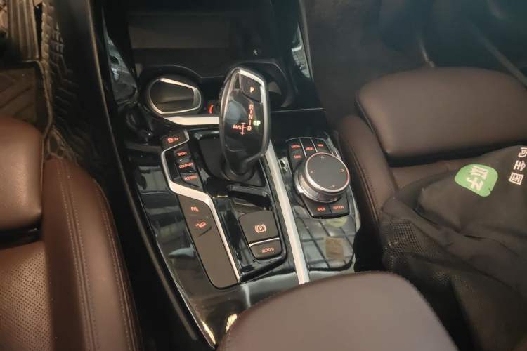 Used BMW X3 2018 xDrive25i Luxury Package China V Gear Lever