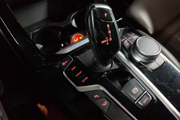 Used BMW X3 2018 xDrive28i M Sport Package China VI Gear Lever