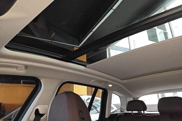 Used BMW X3 2018 xDrive30i Luxury Edition M Sport Package China VI Headliner