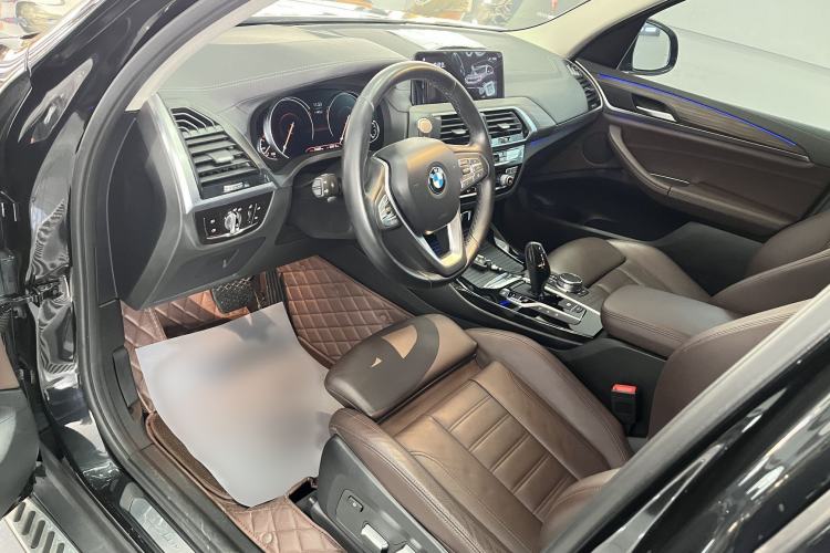 Used BMW X3 2018 xDrive28i Luxury Package China VI Emission Standard Interior 1