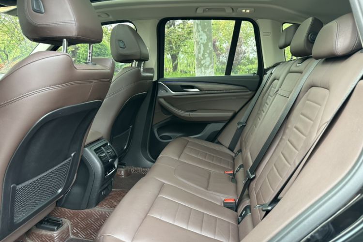 Used BMW X3 2018 xDrive28i Luxury Package China VI Emission Standard Interior 12