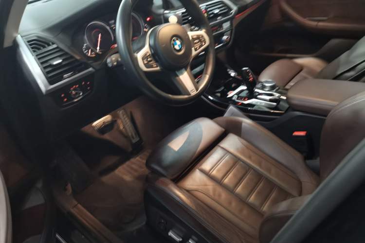 Used BMW X3 2018 xDrive30i Luxury Edition M Sport Package China VI Interior 3