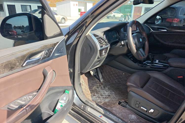 Used BMW X3 2018 xDrive30i Luxury Edition M Sport Package China VI Interior 3