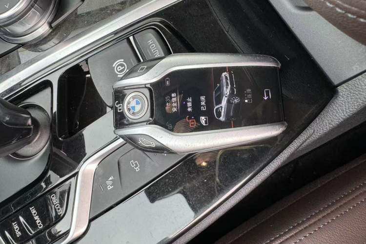 Used BMW X3 2018 xDrive30i Luxury Edition M Sport Package China VI Interior 4