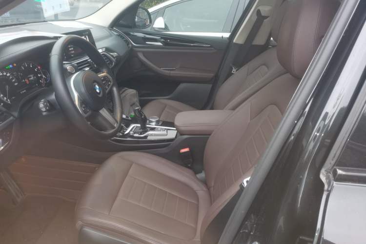 Used BMW X3 2018 xDrive25i M Sport Package China V Left Front Seat