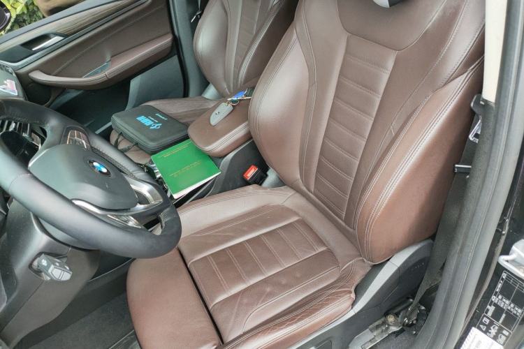 Used BMW X3 2018 xDrive28i Luxury Package China VI Emission Standard Left Front Seat