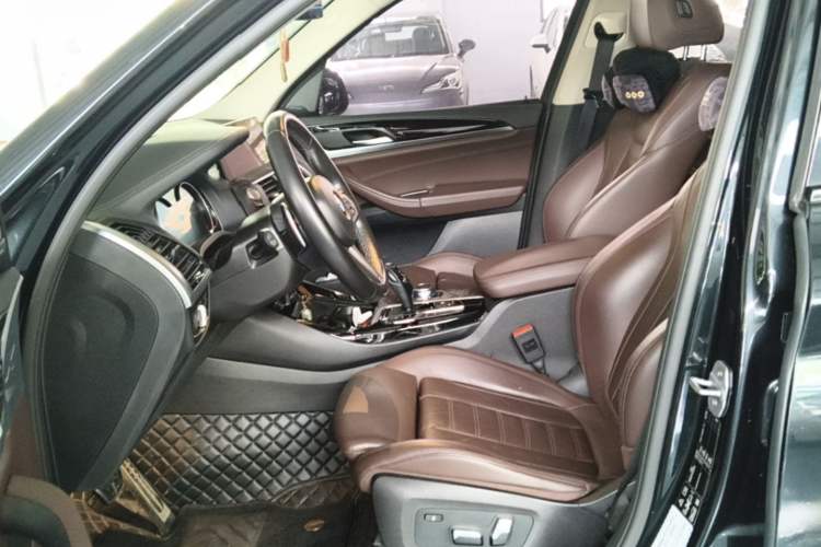 Used BMW X3 2018 xDrive28i M Sport Package China VI Left Front Seat