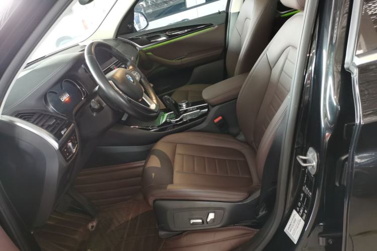 Used BMW X3 2018 xDrive25i Luxury Package China VI Emission Standard Left Front Seat