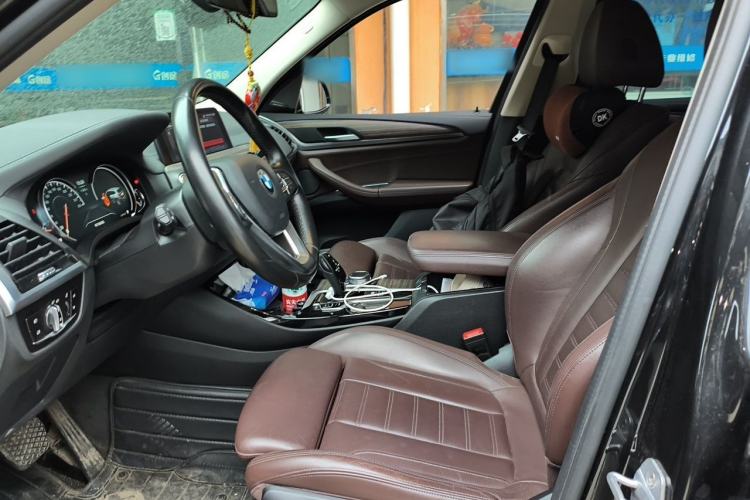 Used BMW X3 2018 xDrive28i Luxury Package China V Left Front Seat