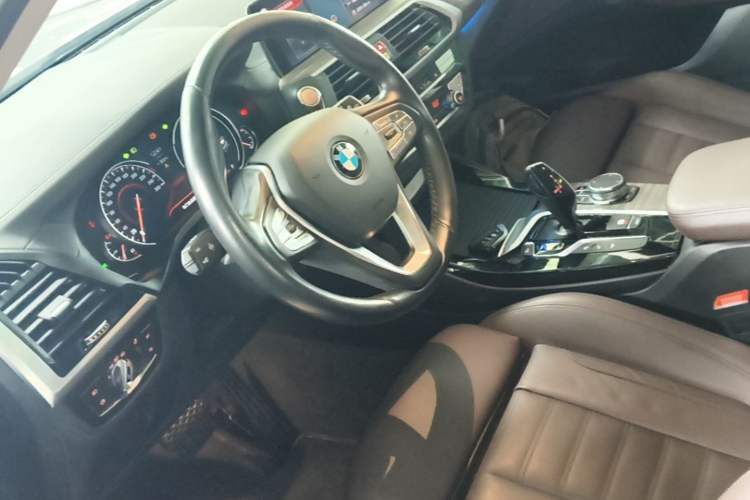 Used BMW X3 2018 xDrive28i Luxury Package China VI Emission Standard Left Front Seat
