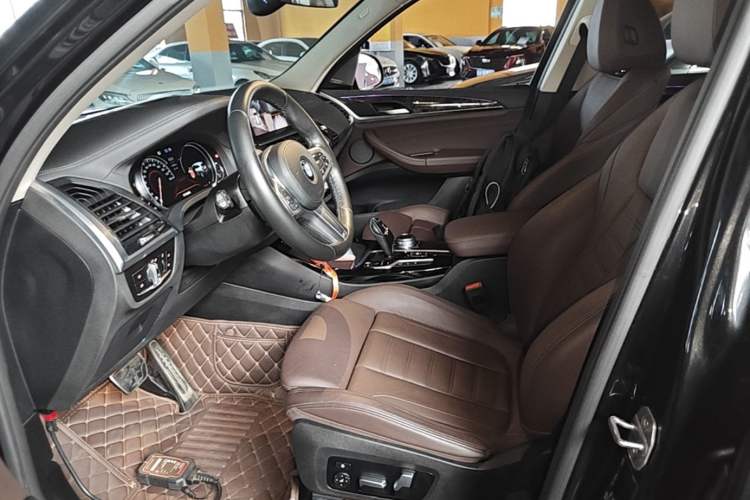 Used BMW X3 2018 xDrive30i Luxury Edition M Sport Package China VI Left Front Seat