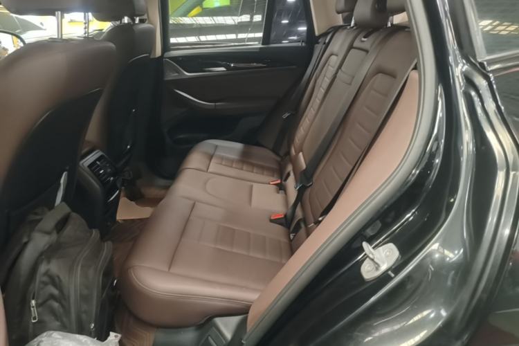 Used BMW X3 2018 xDrive25i M Sport Package China VI Left Rear Seat