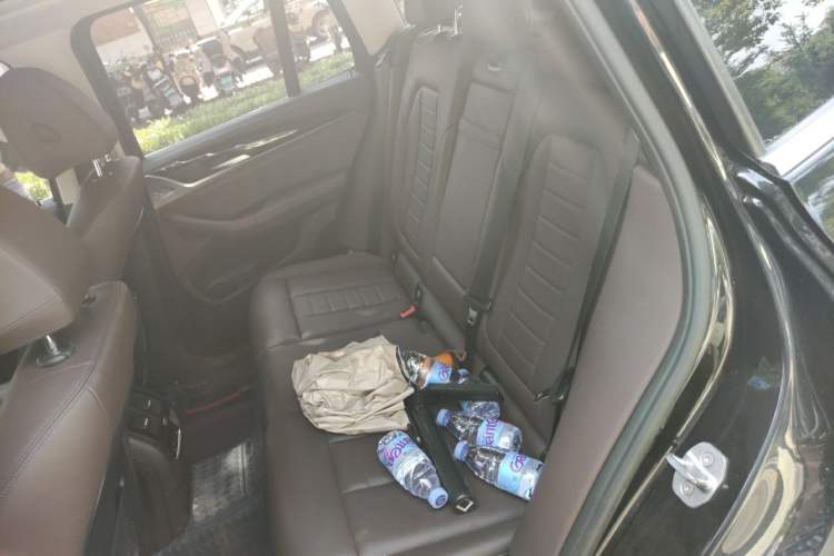 Used BMW X3 2018 xDrive25i Luxury Package China V Left Rear Seat