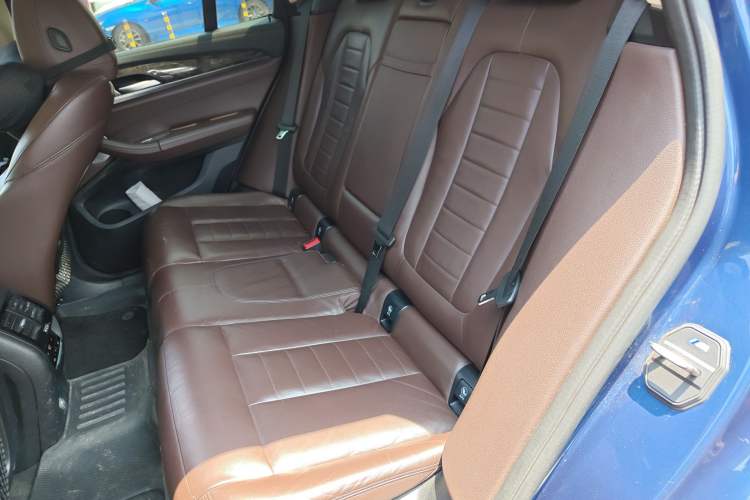 Used BMW X3 2018 xDrive30i Luxury Edition M Sport Package China VI Left Rear Seat