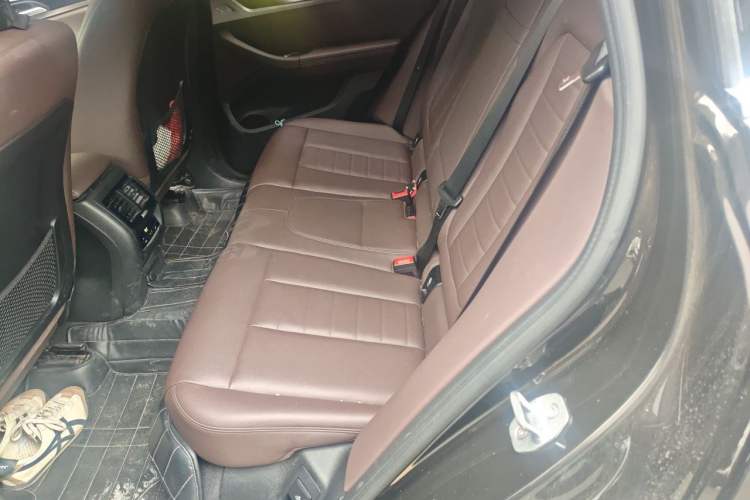 Used BMW X3 2018 xDrive25i Luxury Package China V Left Rear Seat