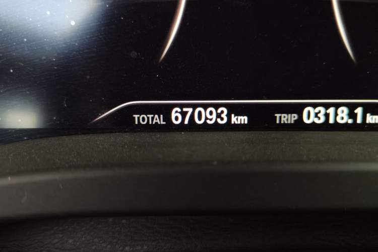 Used BMW X3 2018 xDrive28i M Sport Package China VI Odometer Close Up