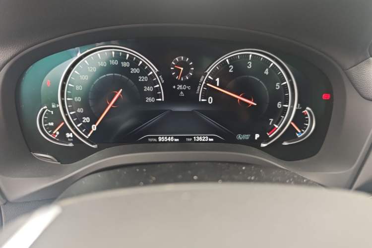 Used BMW X3 2018 xDrive28i Luxury Package China VI Emission Standard Odometer Close Up
