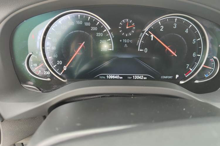 Used BMW X3 2018 xDrive28i M Sport Package China VI Odometer Close Up