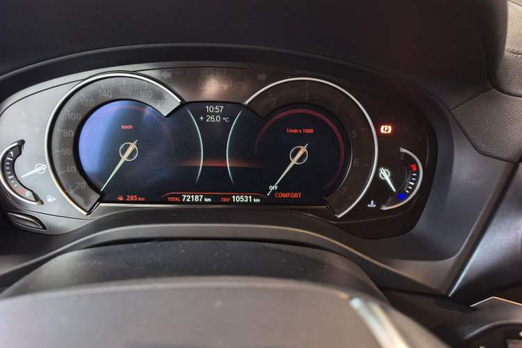 Used BMW X3 2018 xDrive25i Luxury Package China VI Emission Standard Odometer Close Up