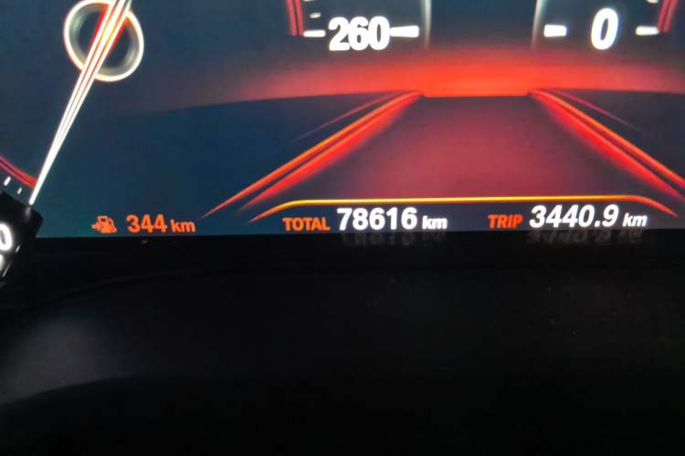 Used BMW X3 2018 xDrive25i Luxury Package China VI Emission Standard Odometer Close Up