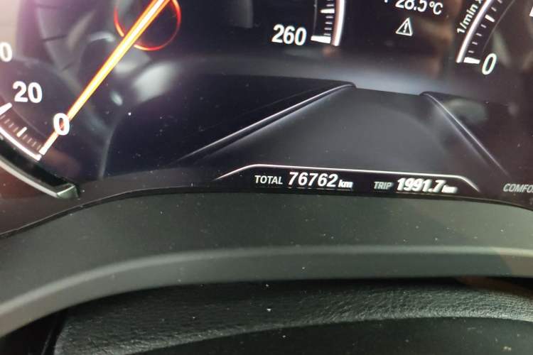Used BMW X3 2018 xDrive30i Luxury Edition M Sport Package China VI Odometer Close Up