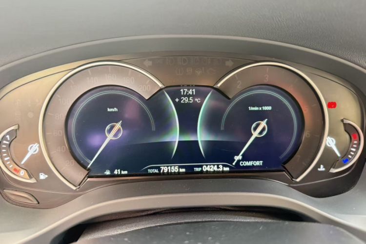 Used BMW X3 2018 xDrive25i Luxury Package China VI Emission Standard Odometer Close Up