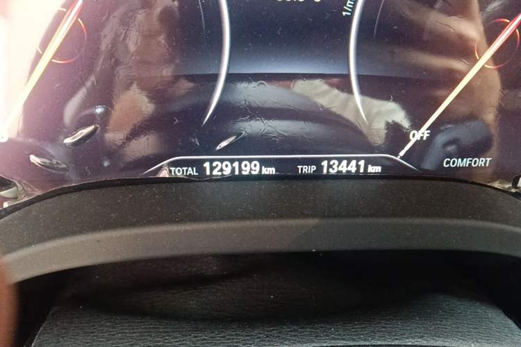 Used BMW X3 2018 xDrive28i M Sport Package China VI Odometer Close Up