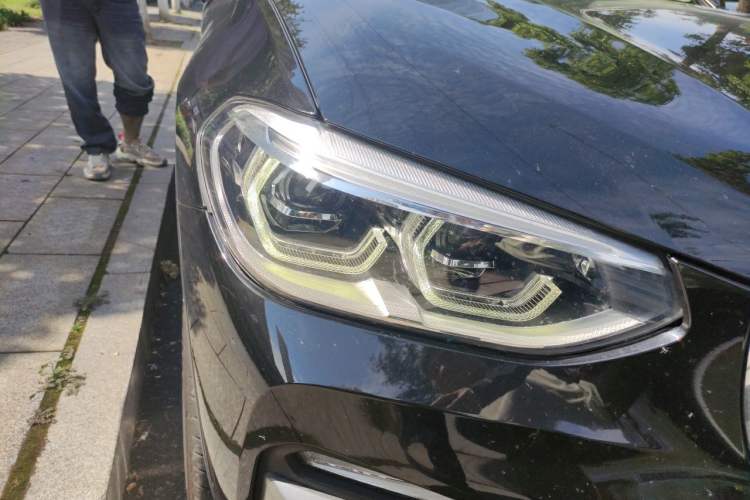 Used BMW X3 2018 xDrive25i Luxury Package China V Right Front Headlight