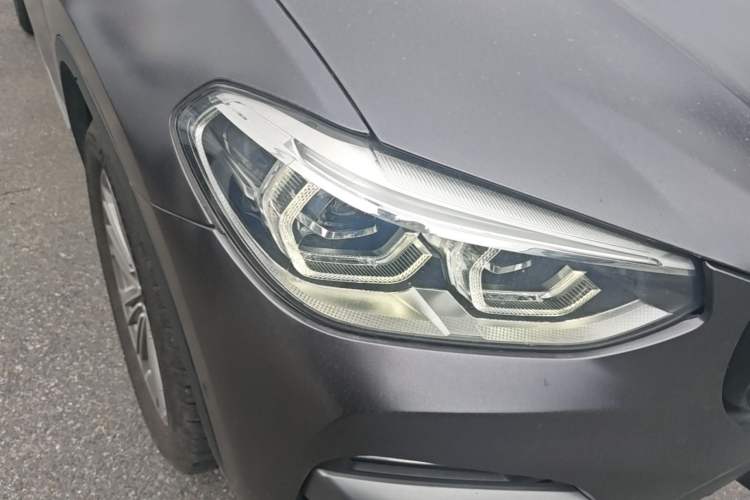 Used BMW X3 2018 xDrive28i Luxury Package China VI Emission Standard Right Front Headlight
