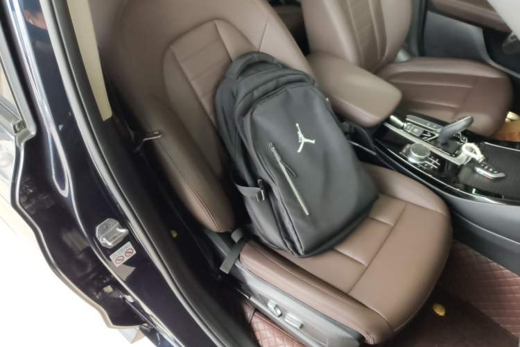 Used BMW X3 2018 xDrive25i M Sport Package China VI Right Front Seat