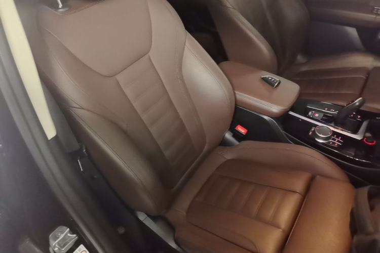 Used BMW X3 2018 xDrive28i M Sport Package China VI Right Front Seat