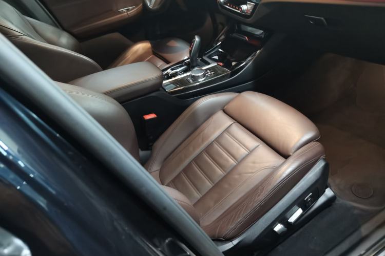 Used BMW X3 2018 xDrive30i Luxury Edition M Sport Package China VI Right Front Seat