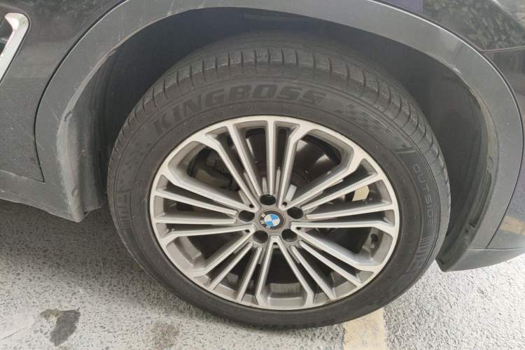 Used BMW X3 2018 xDrive28i Luxury Package China VI Emission Standard Right Front Wheel Hub