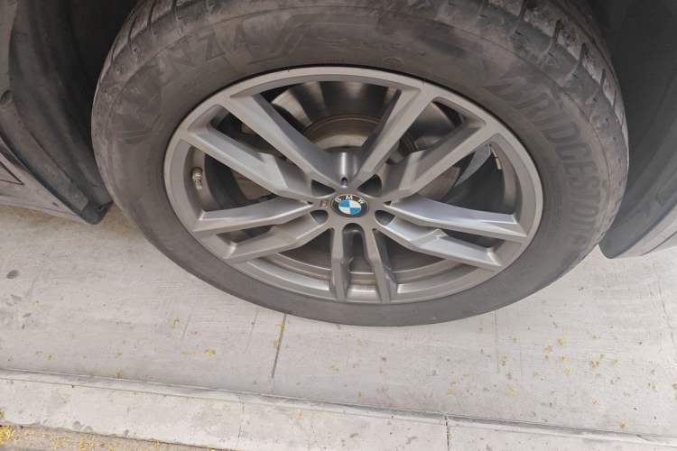 Used BMW X3 2018 xDrive28i M Sport Package China VI Right Front Wheel Hub