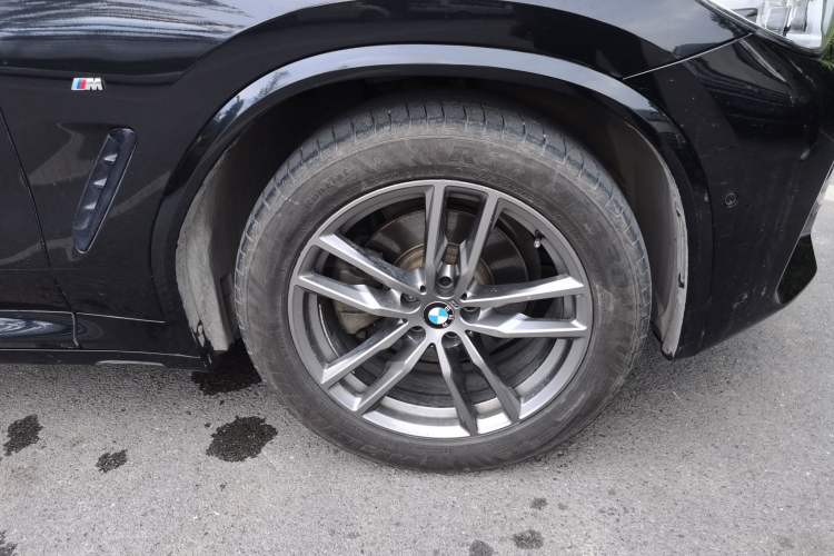 Used BMW X3 2018 xDrive28i M Sport Package China VI Right Front Wheel Hub