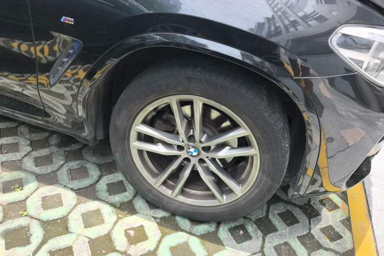 Used BMW X3 2018 xDrive28i M Sport Package China VI Right Front Wheel Hub