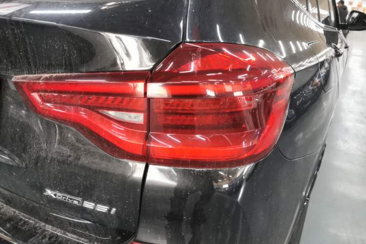 Used BMW X3 2018 xDrive25i M Sport Package China VI Right Rear Taillight