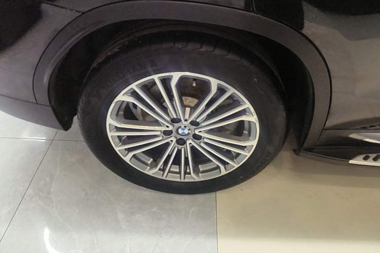 Used BMW X3 2018 xDrive28i Luxury Package China VI Emission Standard Right Rear Wheel Hub