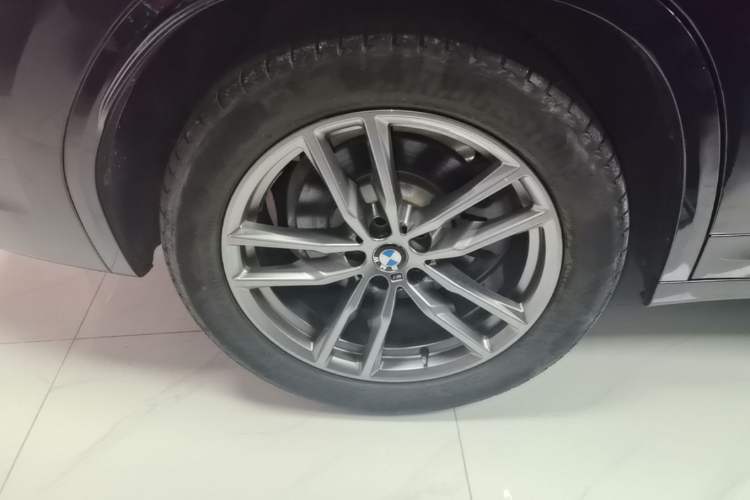 Used BMW X3 2018 xDrive28i M Sport Package China VI Right Rear Wheel Hub