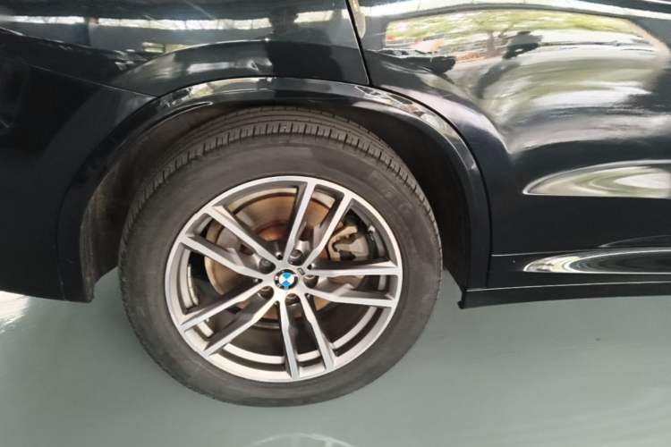 Used BMW X3 2018 xDrive28i M Sport Package China VI Right Rear Wheel Hub