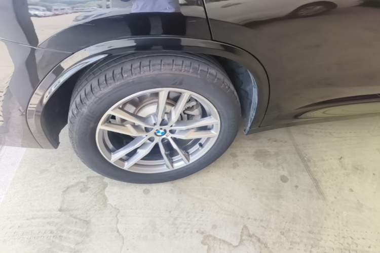 Used BMW X3 2018 xDrive30i Luxury Edition M Sport Package China VI Right Rear Wheel Hub